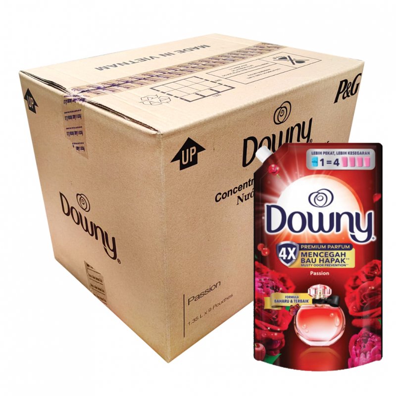 Downy Pelembut Fabrik Pekat Wangian Premium Passion Pek Isian Semula 1.35L