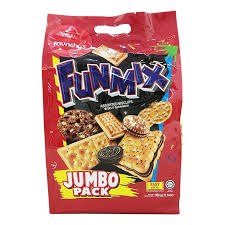 Munchy's Funmix Aneka Biskut 900G